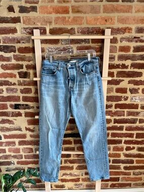 Women's Cheeky Light Blue Denim Jeans - Classic Straight Fit 30